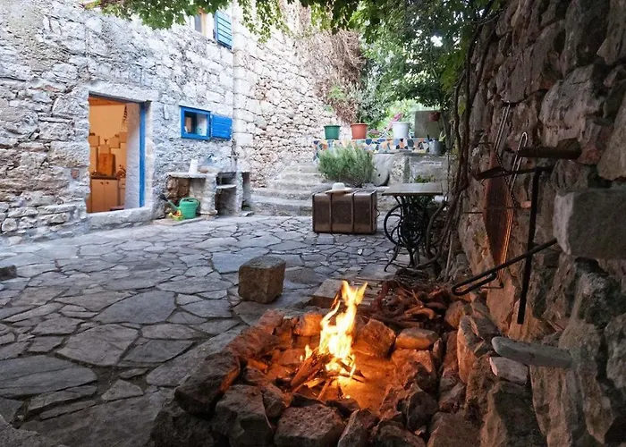 450 Year-Old House With A Garden
